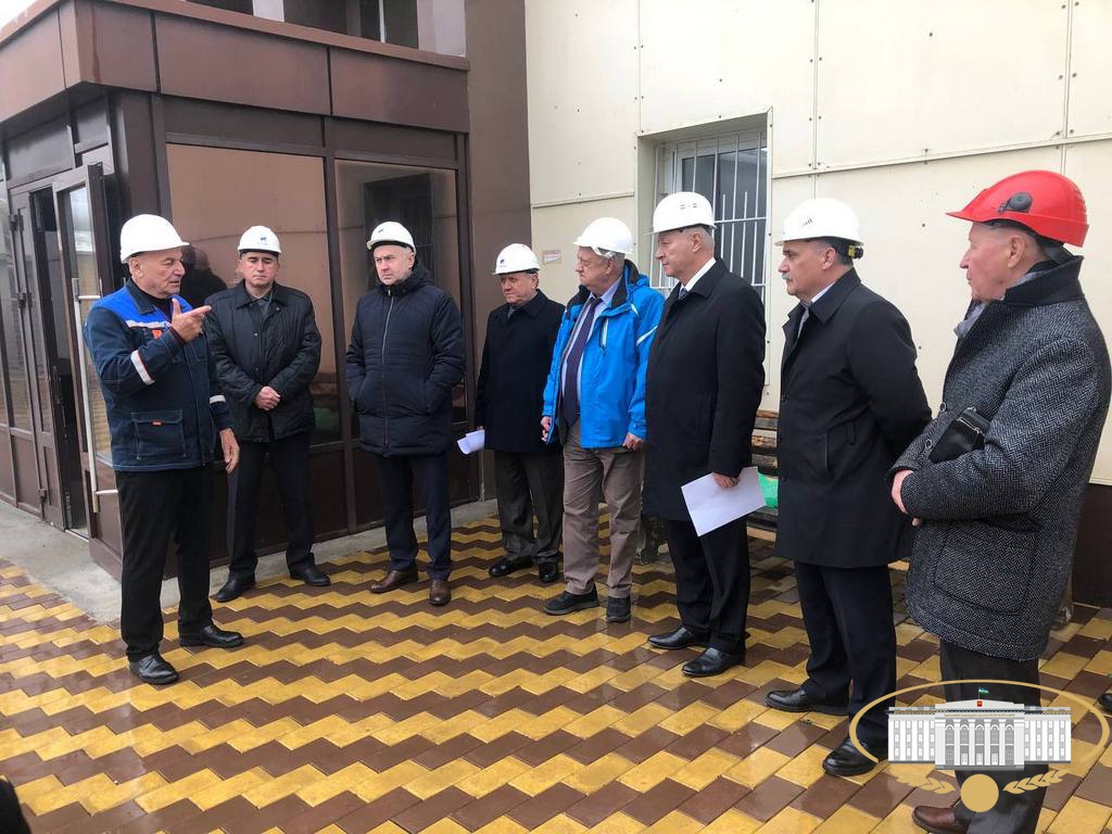 Обсуждены задачи по развитию электроэнергетики