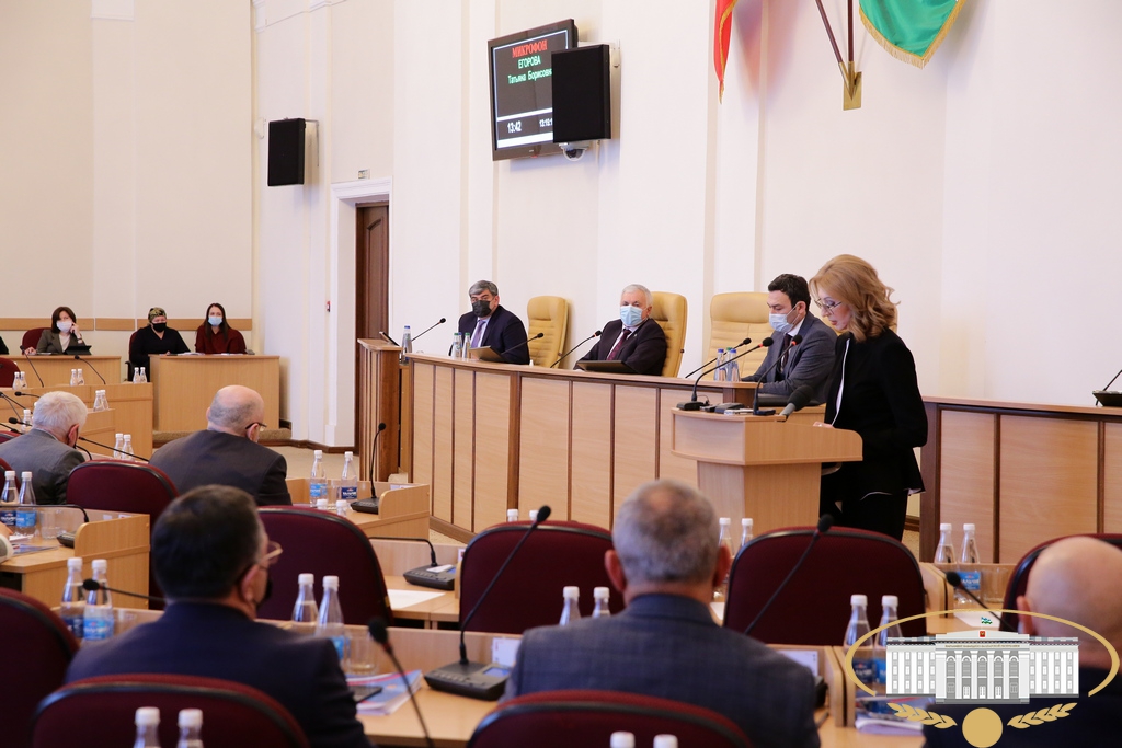 Доклад Председателя Парламента Кабардино-Балкарской Республики Т.Б.Егоровой о деятельности законодательного органа за период с сентября 2019 года по декабрь 2020 года на завершающем осеннюю сессию заседании Парламента КБР