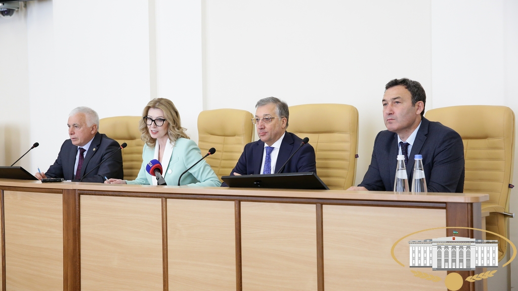 Внеочередное пленарное заседание Парламента КБР