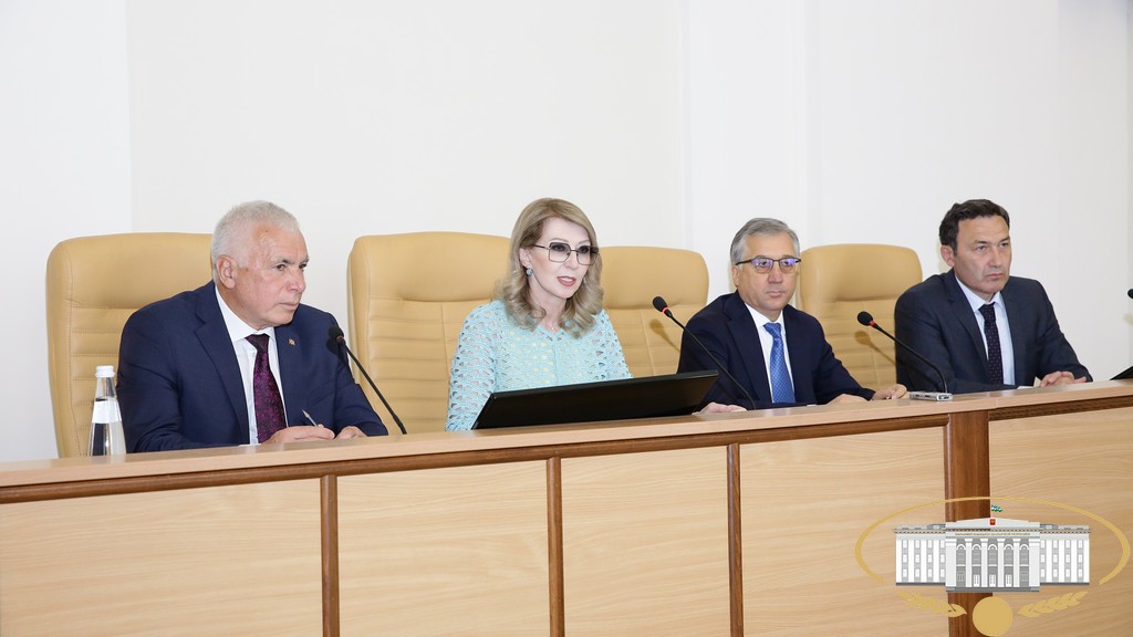 Завершающее весеннюю сессию заседание Парламента КБР